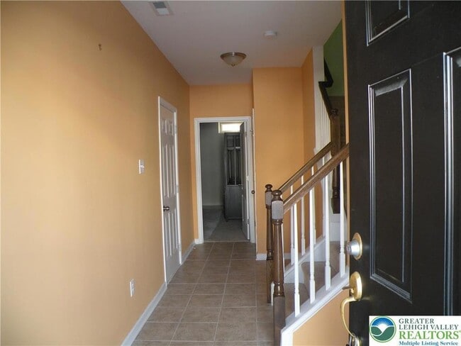Photo - 6092 Valley Forge Dr