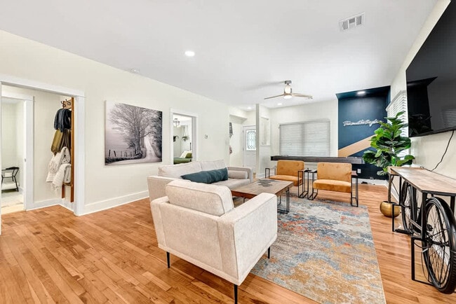 Photo - 426 S Washington St Unit SI ID1520937P