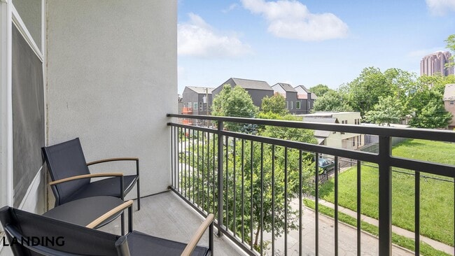 Photo - 4001 Ross Ave Unit 358