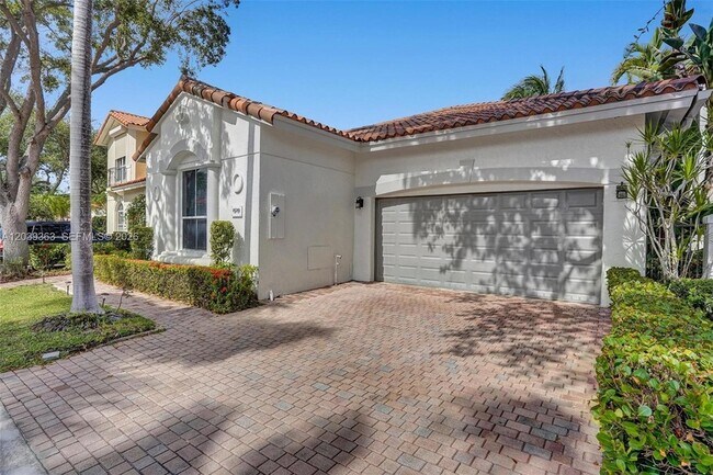 Photo - 1529 Shoreline Way