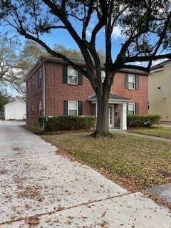 Photo - 135 Atherton Dr