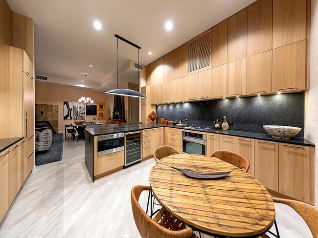 Photo - Columbia Square Living