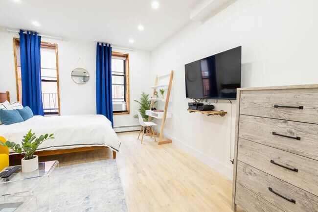 Photo - 1597 York Ave Unit FL2-ID1021929P