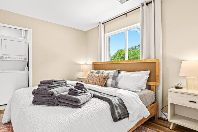 Photo - 18415 Sharon Ln Unit ID1054652P