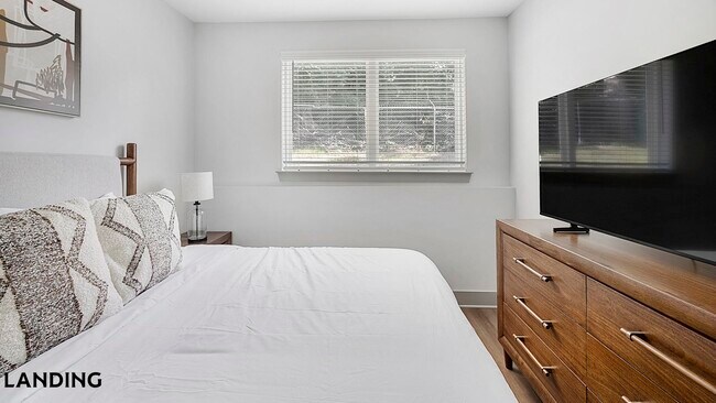 Photo - 1310 Hillside Ave Unit 410