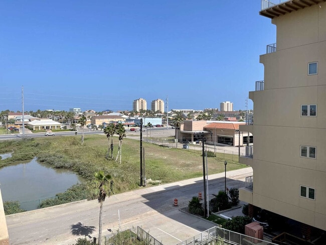 Photo - 4901 Laguna Blvd Unit ID1255564P