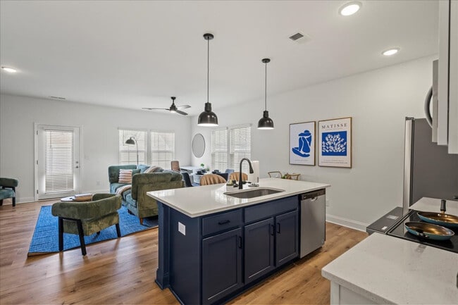 Photo - 6025 Principal Pl Unit ID1241757P