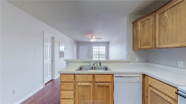 Photo - 1509 Hollow Hill Dr Unit D