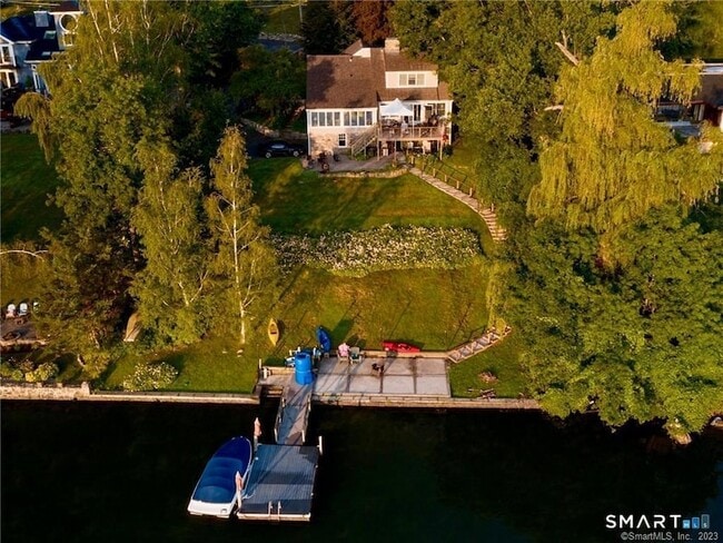Photo - 14 Shore Rd