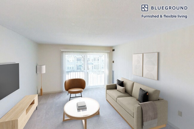 Building Photo - One Farms Dr Unit SI FL1-ID6588A