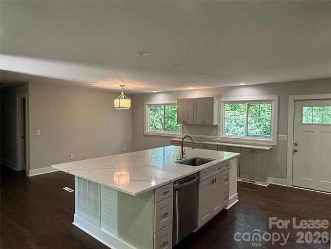Photo - 200 Sherwood Dr