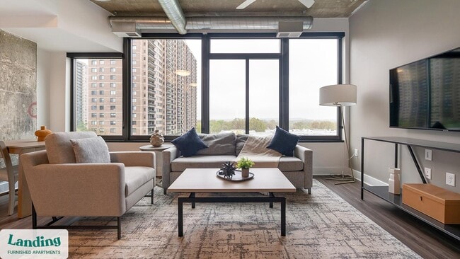 Photo - 5201 Leesburg Pike Unit 641.1408753