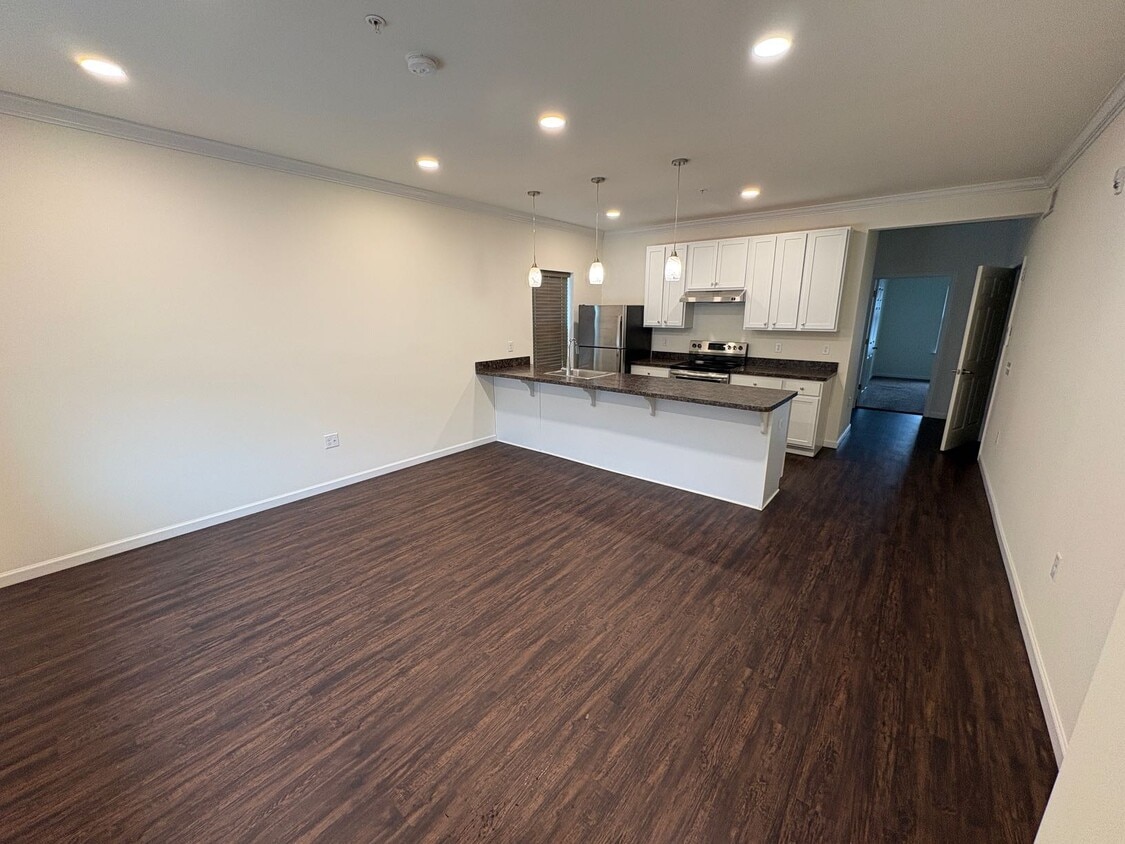 Floor Plan - 2B 1B Apt