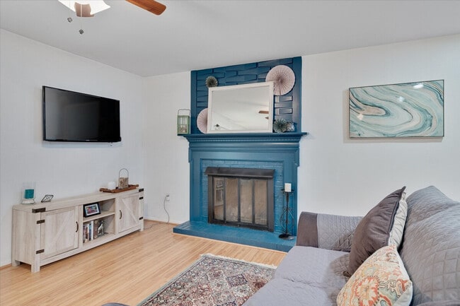 Photo - 409 Northclift Dr Unit ID1388442P