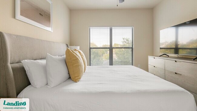 Photo - 715 W Slaughter Ln Unit 433