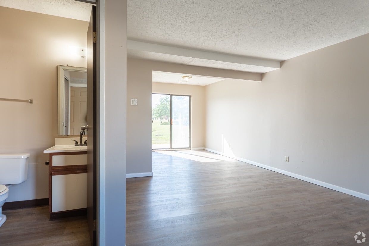 Floor Plan - Townhouse- includes trash only