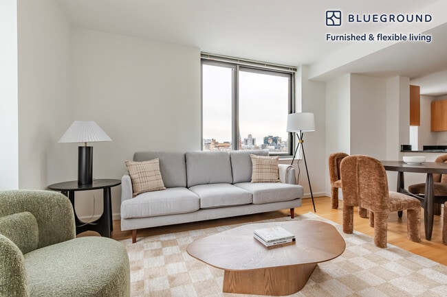 Photo - 4-75 48th Avenue-SI FL7-ID2223 Unit SI FL7-ID2223