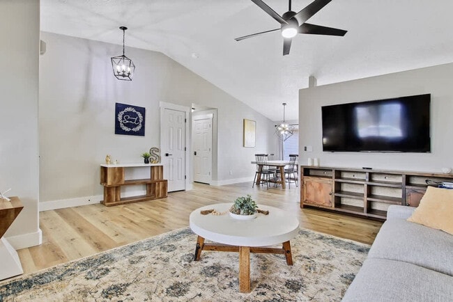 Photo - 1213 Cattail St Unit ID1250619P