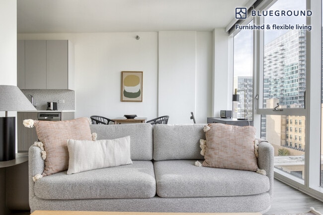 Photo - 1407 S Michigan Ave Unit SI FL10-ID859