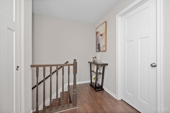 Photo - 108 Old Pond Rd