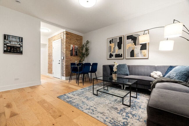 Photo - 618 W Patterson Ave Unit ID1354353P