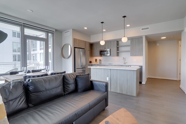 Building Photo - 1122 N Hudson St Unit FL5-ID1022593P