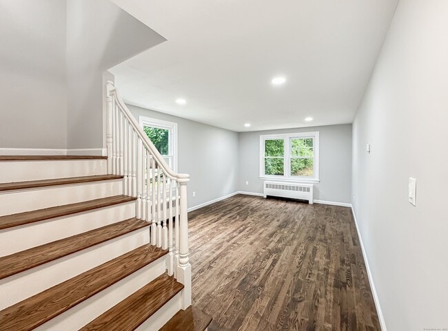 Photo - 85 Cold Spring Cir