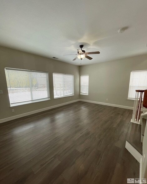 Photo - 5055 Coggins Rd