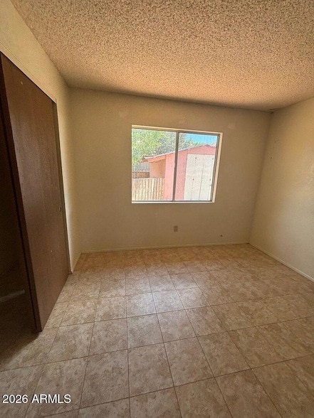Photo - 554 Hegge Dr