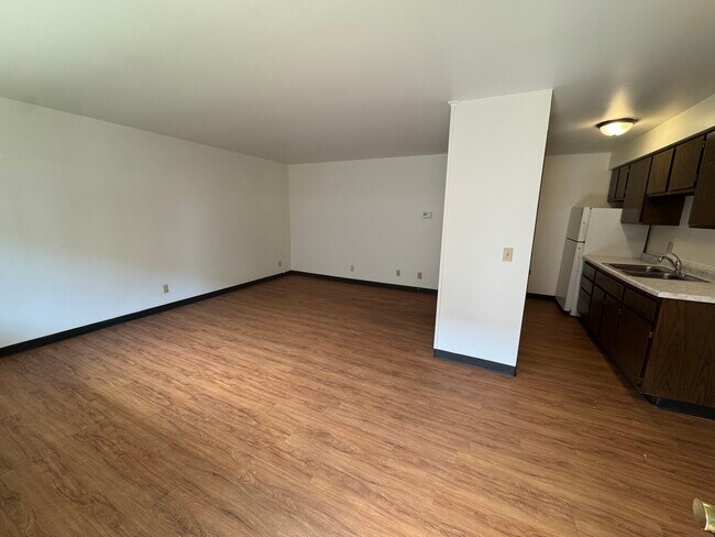 Living Area and Kitchen - Walnut Park Apartments