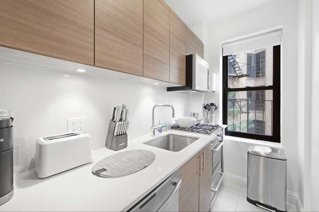 Photo - 10 Downing St Unit ID1356852P