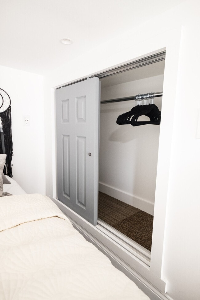 Photo - 28-30 West 86th Street-SI ID1031992P Unit SI ID1031992P