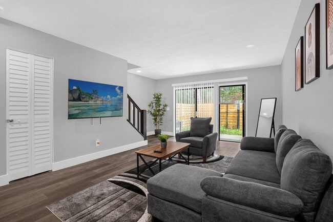 Building Photo - 13930 Heritage Club Dr Unit SI ID1511046P