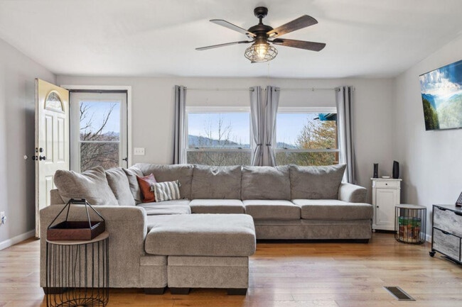 Photo - 1009 Sumac Ct Unit ID1267855P