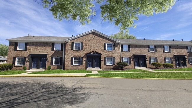 Building Photo - Capital Place