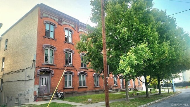 Building Photo - 65 S Hamilton St