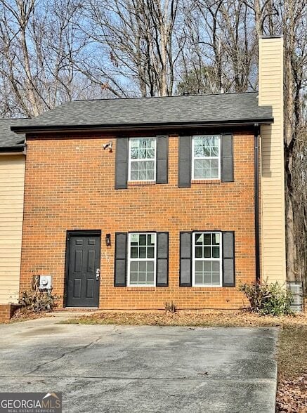 Building Photo - 945 Silverwood Dr