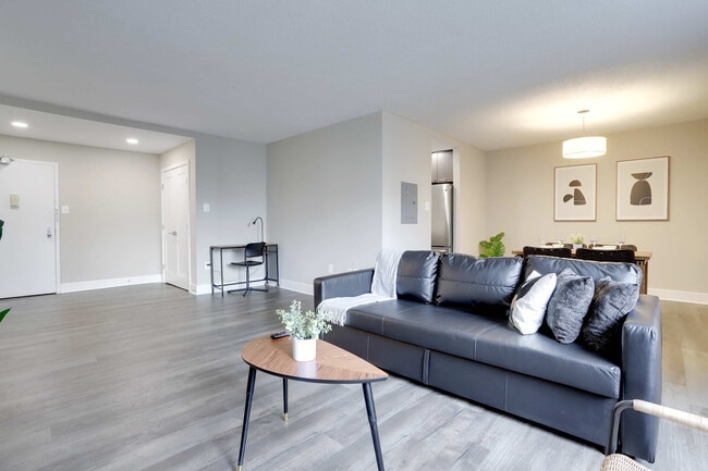 Photo - 1201 S Bell St Unit FL11-ID1022387P