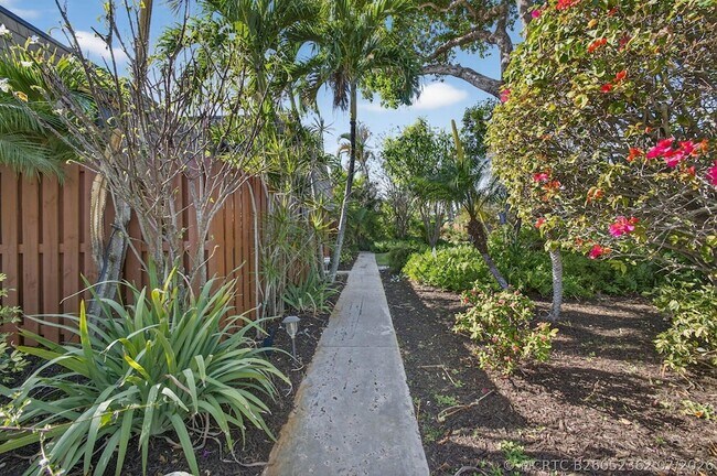 Photo - 112 Ocean Cove Dr