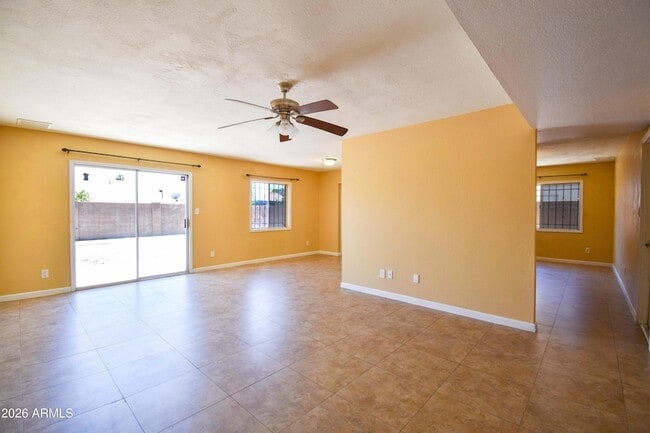 Photo - 6525 W Mercer Ln