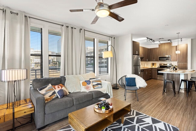 Photo - 555 N College Ave Unit SI ID1014342P