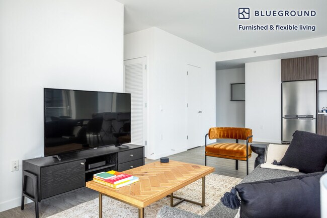 Photo - 8 10th St Unit SI FL17-ID354