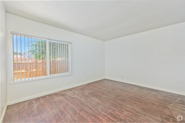 Studio - 620SF - Living Room - Desert Oasis