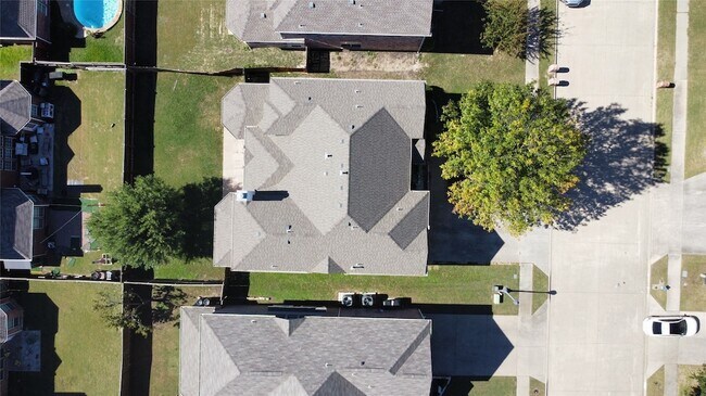 Photo - 15195 Shellwood Ln