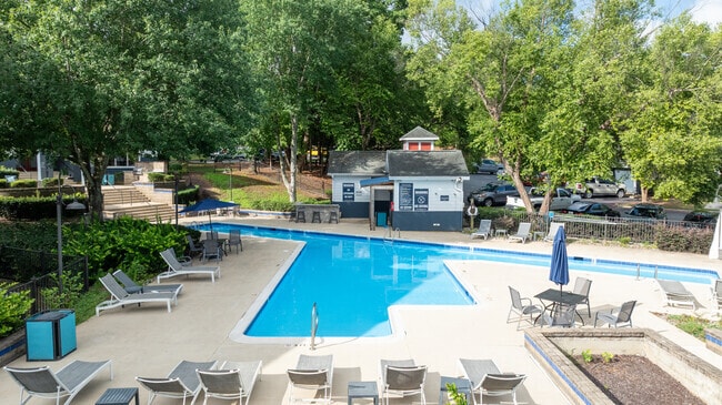 Pool - Sailpointe at Lake Norman