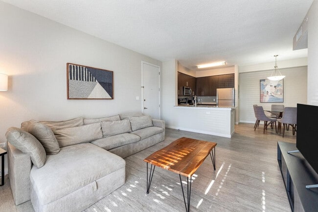 Building Photo - 257 S Seneca Blvd Unit ID1254544P