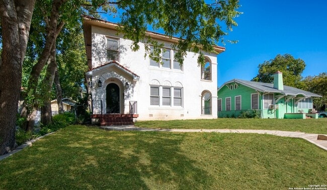 Building Photo - 331 W Elsmere Pl