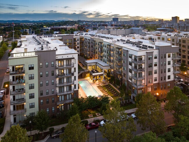 Photo - River House (TN)