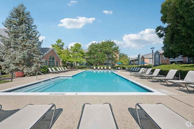 Fitness Center Pool - Lakeshore Apartments