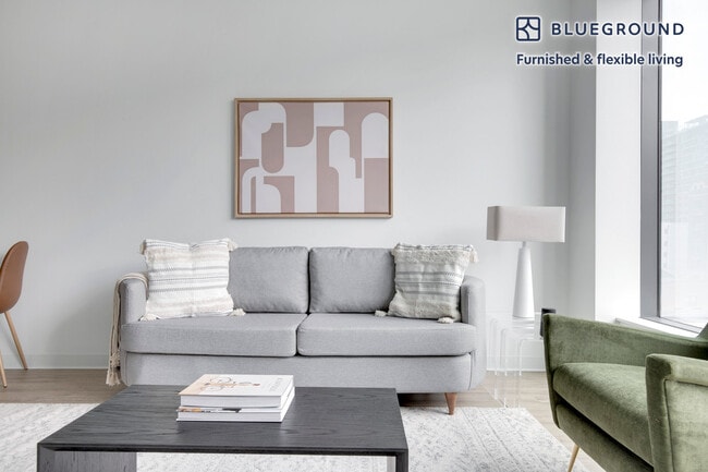 Photo - 808 W Van Buren St Unit FL6-ID530